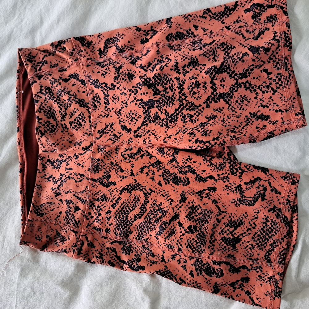 Jessica Simpson Orange and Black Bike Shorts with Stretchy Fit